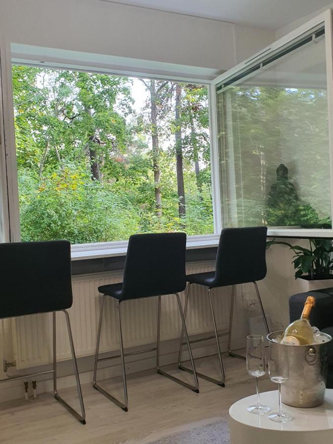 Close To The Metro And The Beach!!! With A View Of The Scandinavian Forest Stockholm Exteriér fotografie
