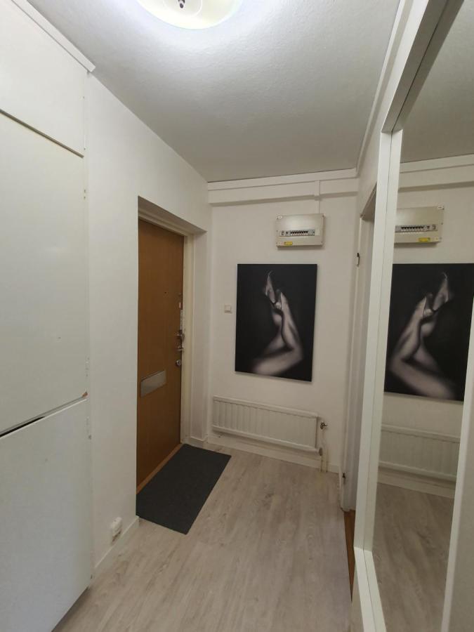 Close To The Metro And The Beach!!! With A View Of The Scandinavian Forest Stockholm Exteriér fotografie